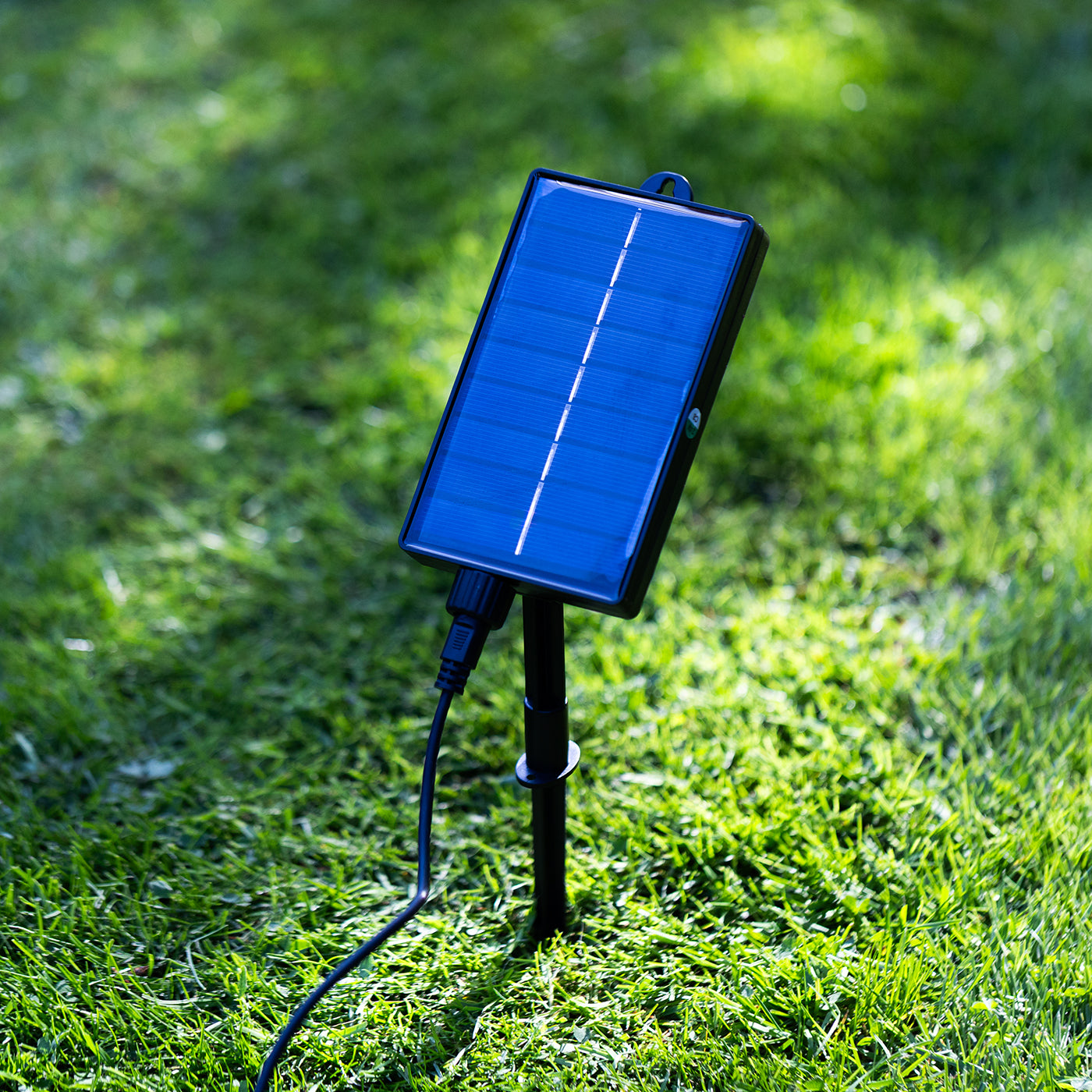 10m Solar Festoon Lights Nova Festoon Outdoor Dimmable Lighting (20 Bulbs) with Remote - Soft Warm White