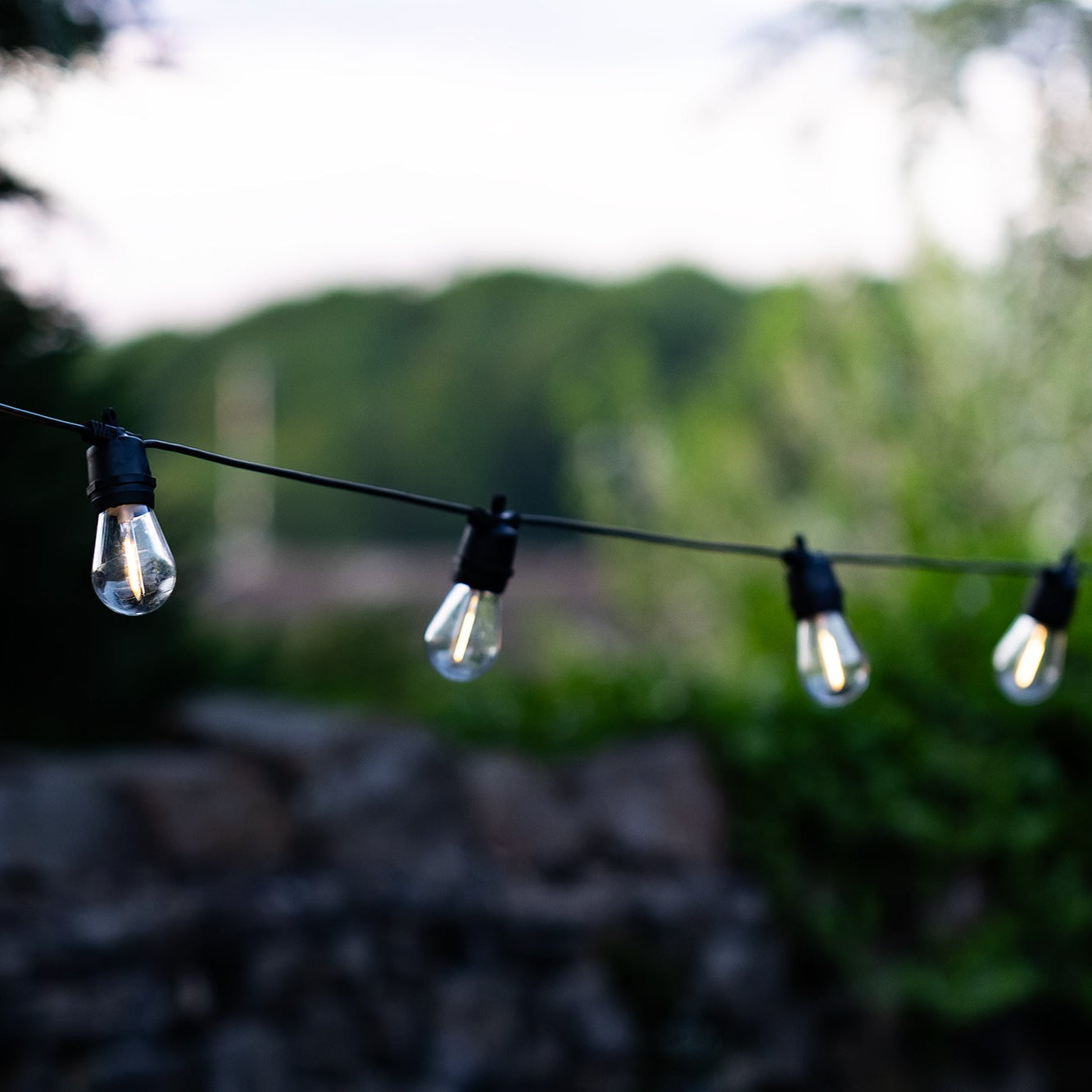 10m Solar Festoon Heavy Duty Nova Outdoor Dimmable Lighting (20 Bulbs) - Soft Warm White