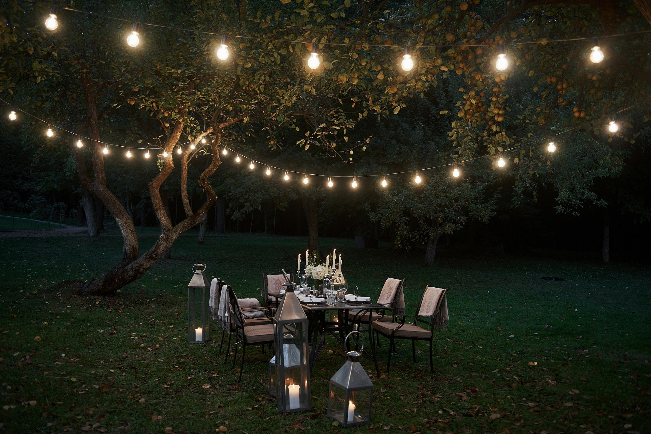 Creating a Sustainable Outdoor Sanctuary with Solar Festoon Lighting
